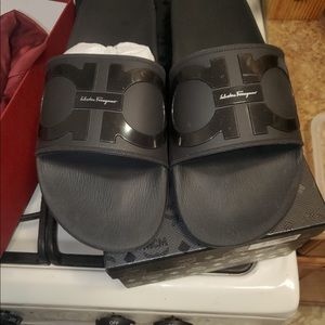 salvatore ferragamo slides